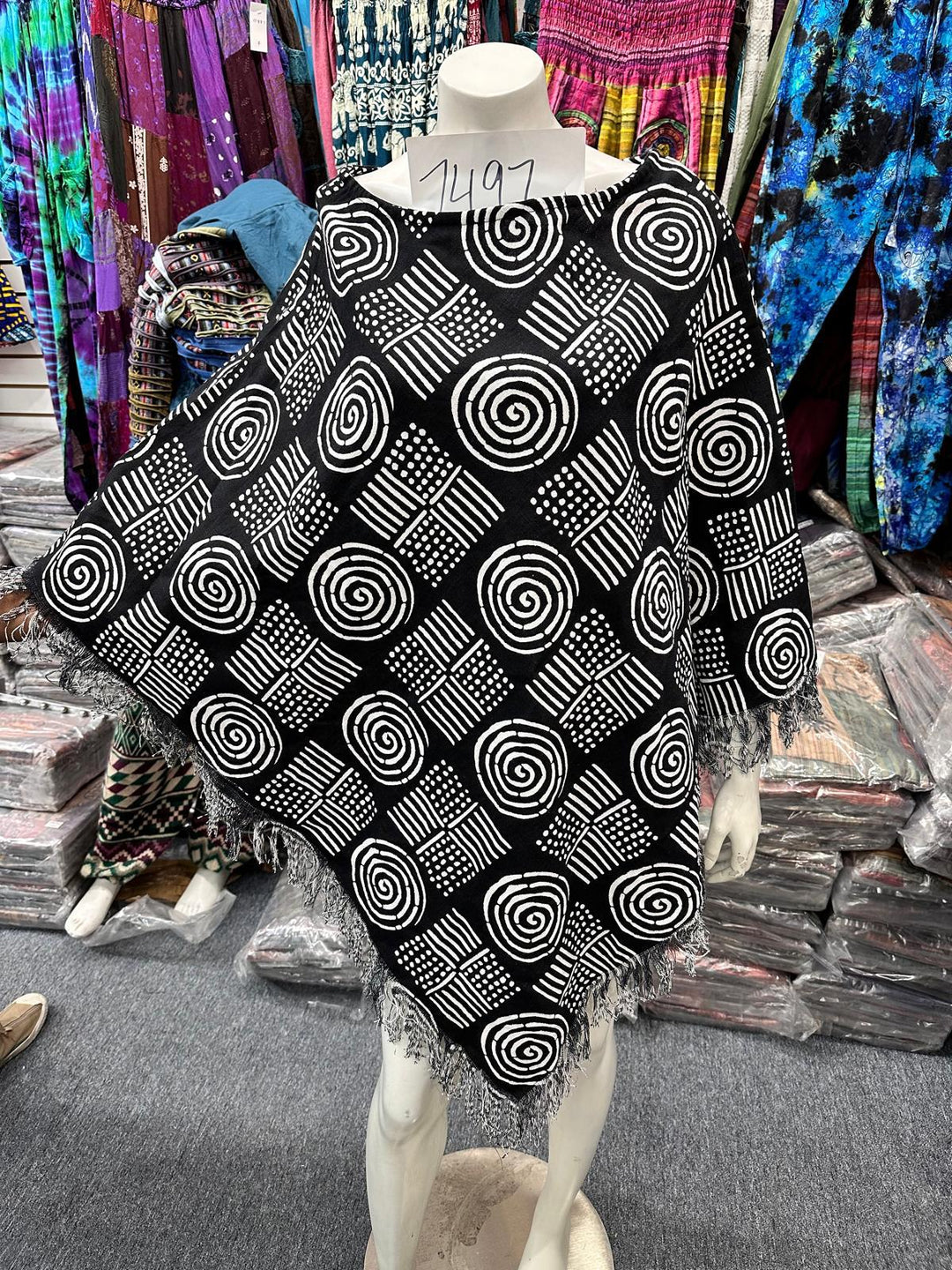 PANCHO "BLACK, WHITE" - 7497